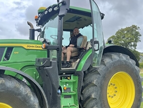Customer Photo of Tractor Driving Wiltshire Customer Photo of Tractor Driving Wiltshire